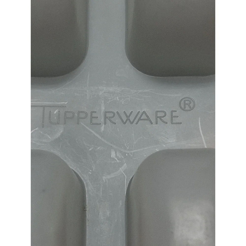 Tupperware Ice Tups Popsicle Maker White Frost 481 12 344 29‎ 343 92 Set of 6